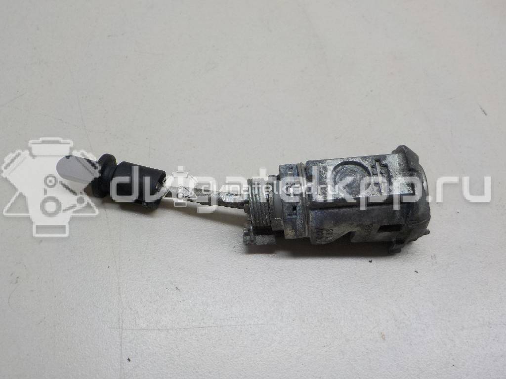 Фото Вставка замка двери  107837167bf для audi A4 [B8] {forloop.counter}}