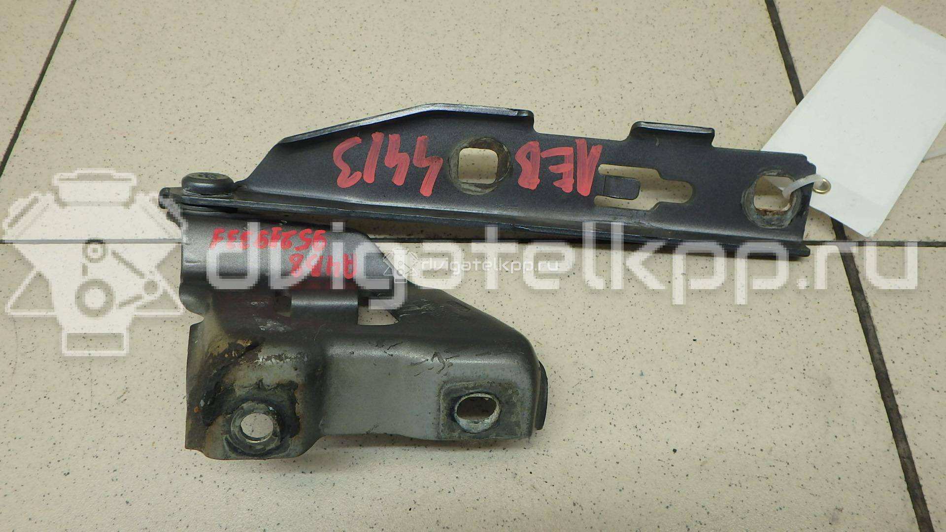 Фото Петля капота левая  8k0823301d для Audi A4 {forloop.counter}}