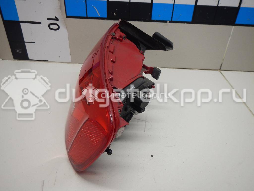 Фото Фонарь задний наружный правый  8k5945096aa для Audi A4 {forloop.counter}}