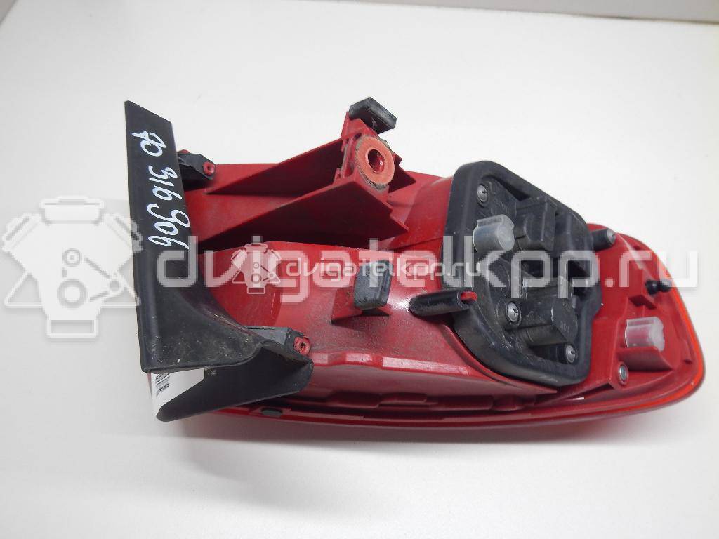 Фото Фонарь задний наружный правый  8k5945096aa для Audi A4 {forloop.counter}}