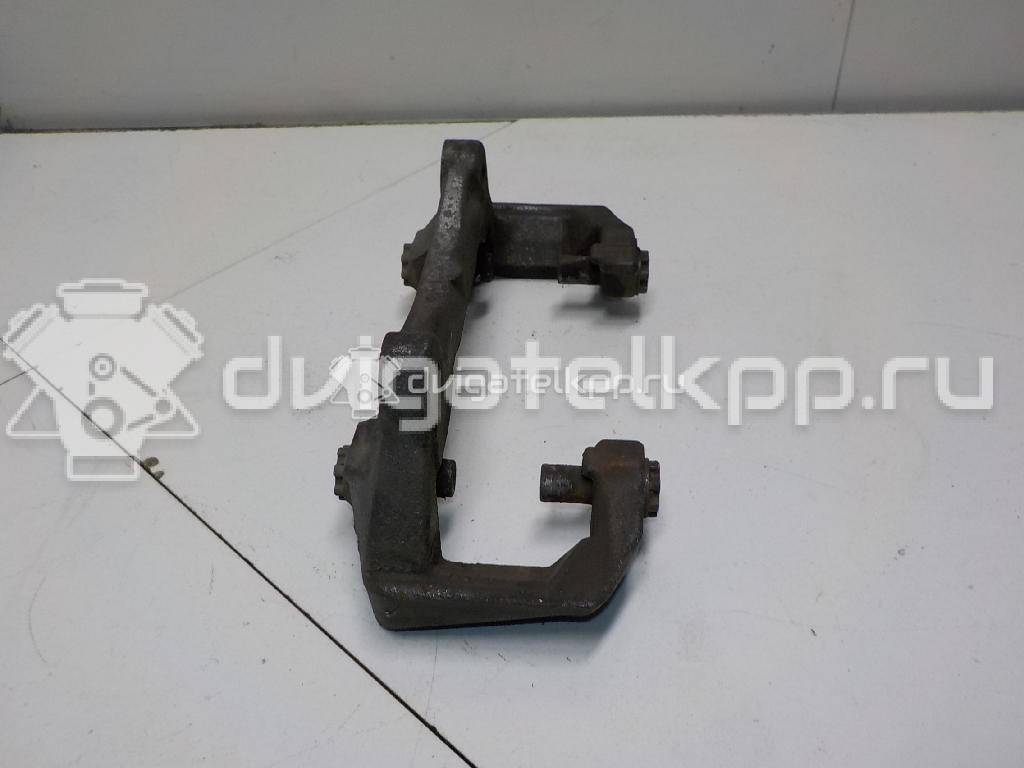 Фото Скоба суппорта переднего  4g0615125 для audi A4 [B8] {forloop.counter}}