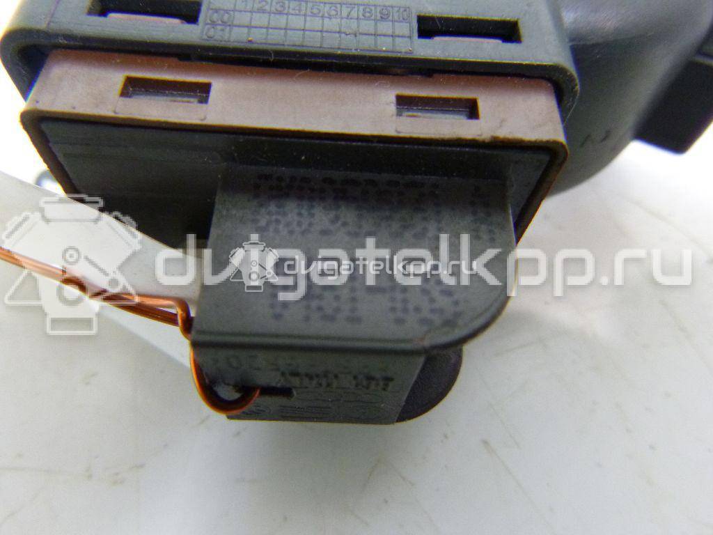 Фото Кнопка открывания багажника  8k0959831a для Audi A5 / A4 / Q5 {forloop.counter}}