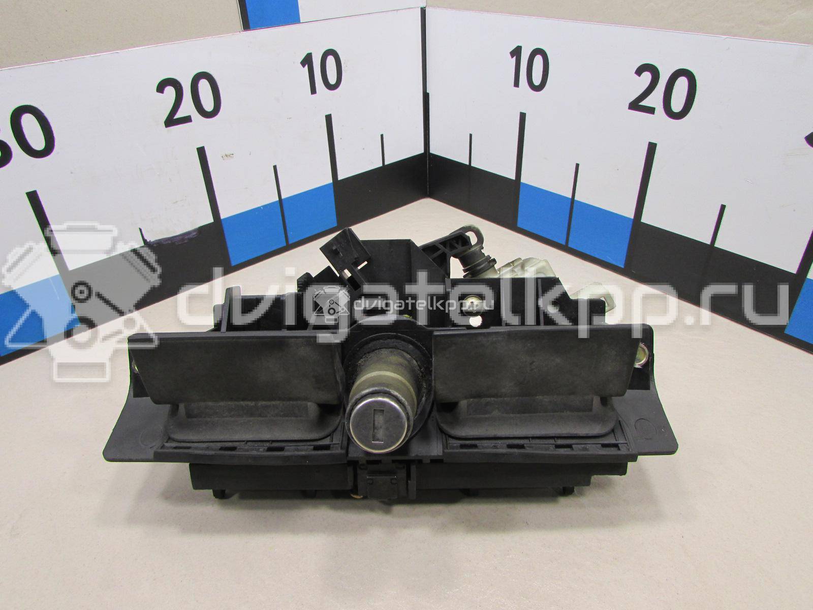 Фото Ручка открывания багажника  4B0827565J для Audi Allroad / A6 {forloop.counter}}
