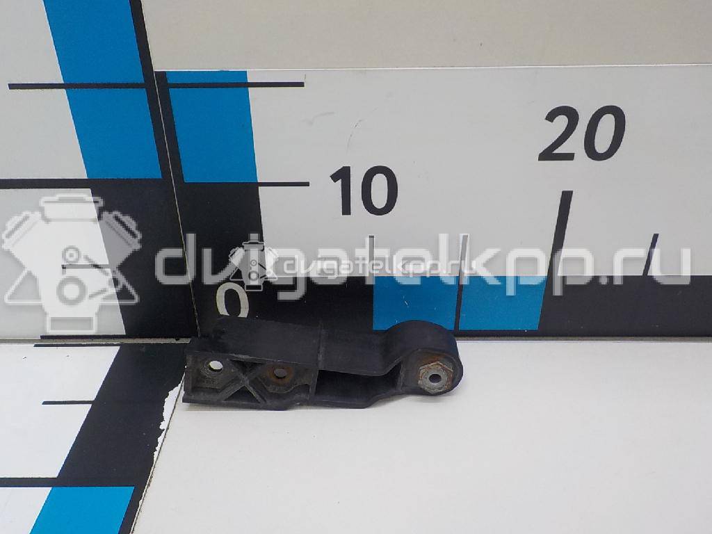 Фото Кронштейн переднего бампера правый  4F0807772 для Audi A6 {forloop.counter}}