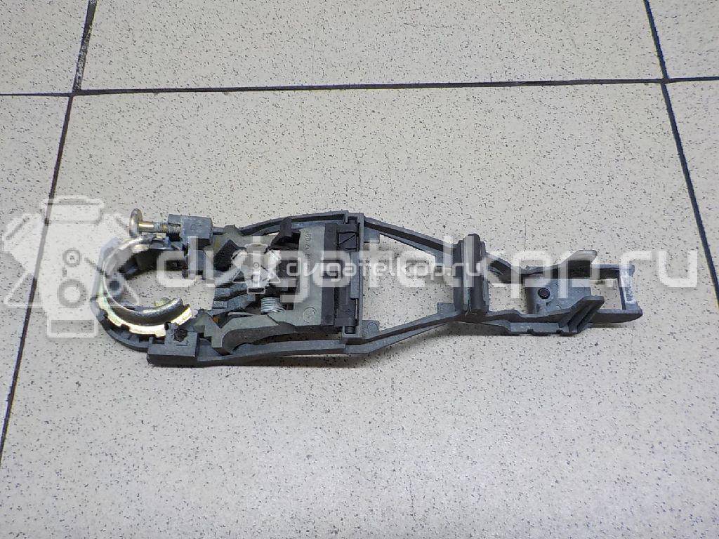 Фото Кронштейн ручки  3B0837886D для audi TT(8N) {forloop.counter}}