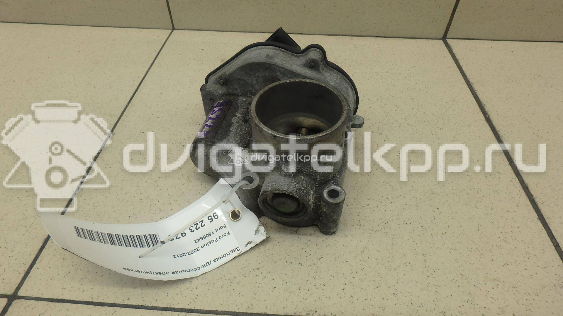 Фото Заслонка дроссельная электрическая  1505642 для Ford Fiesta / Focus / C-Max / Fusion Ju {forloop.counter}}