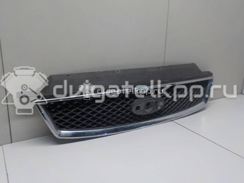 Фото Решетка радиатора  1371893 для Ford Focus {forloop.counter}}