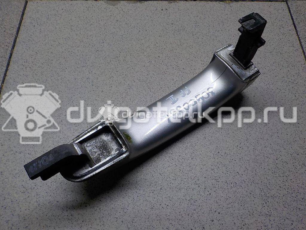 Фото Ручка двери наружная  1305822 для Ford Focus {forloop.counter}}