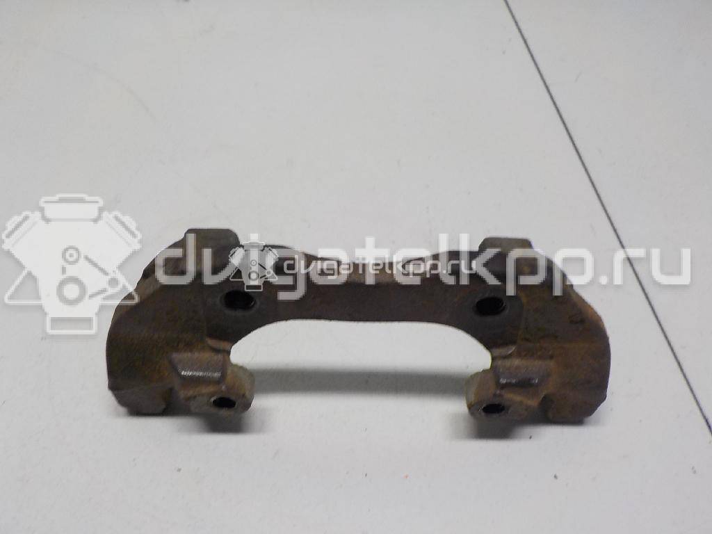 Фото Скоба суппорта переднего  1471710 для Ford Focus / C-Max {forloop.counter}}