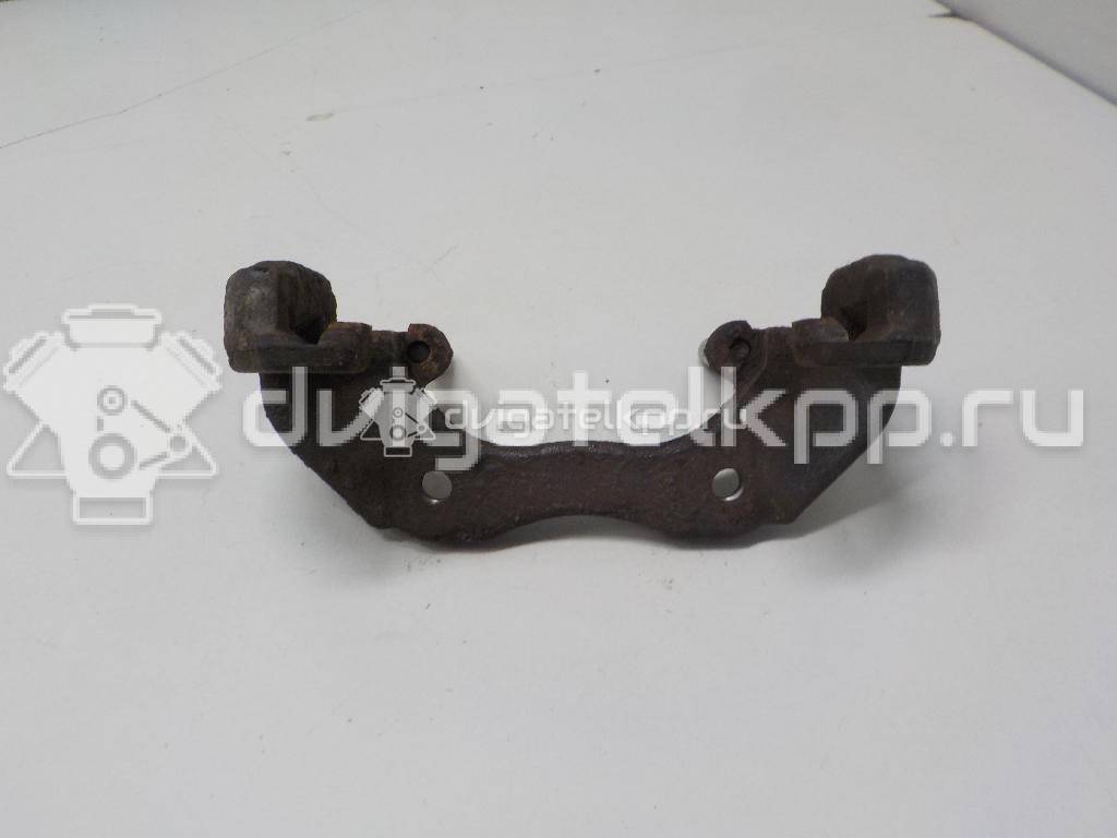 Фото Скоба суппорта переднего  1471710 для Ford Focus / C-Max {forloop.counter}}