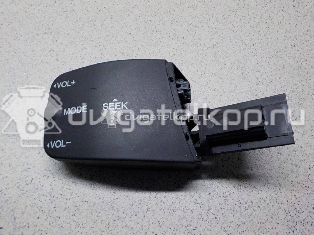 Фото Переключатель подрулевой управления магнитолой  1318965 для Ford Focus / Kuga / Transit / C-Max {forloop.counter}}