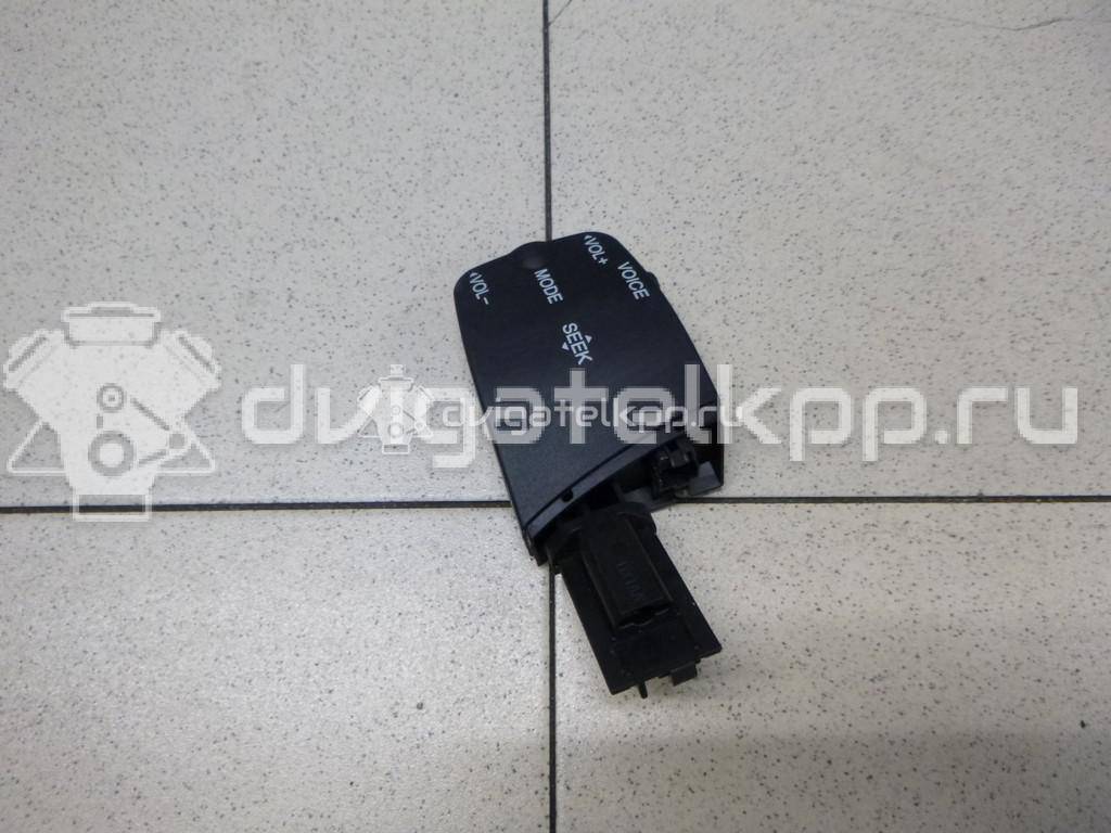 Фото Переключатель подрулевой управления магнитолой  1318965 для Ford Focus / Kuga / Transit / C-Max {forloop.counter}}