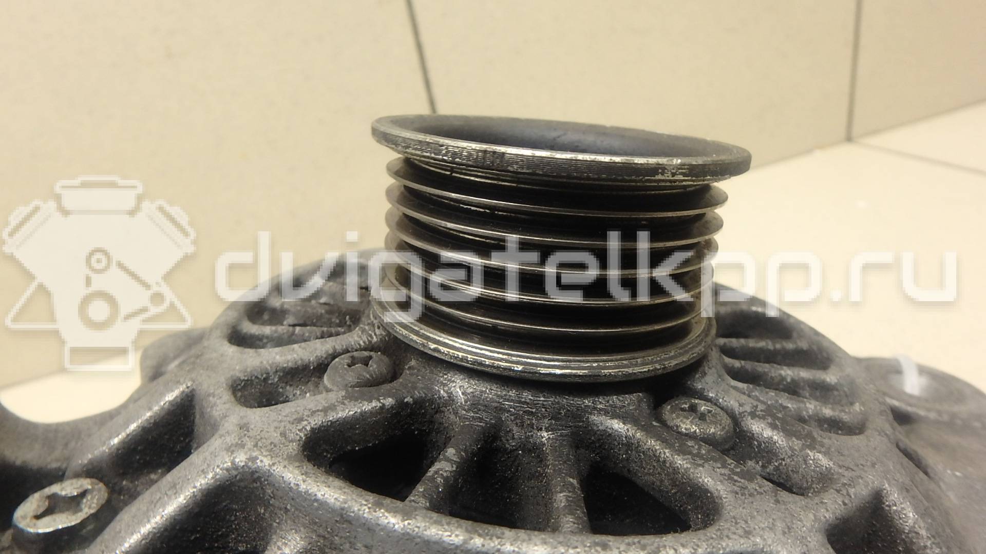 Фото Генератор  1592234 для Ford Fiesta / Focus / C-Max / Ka / Fusion Ju {forloop.counter}}