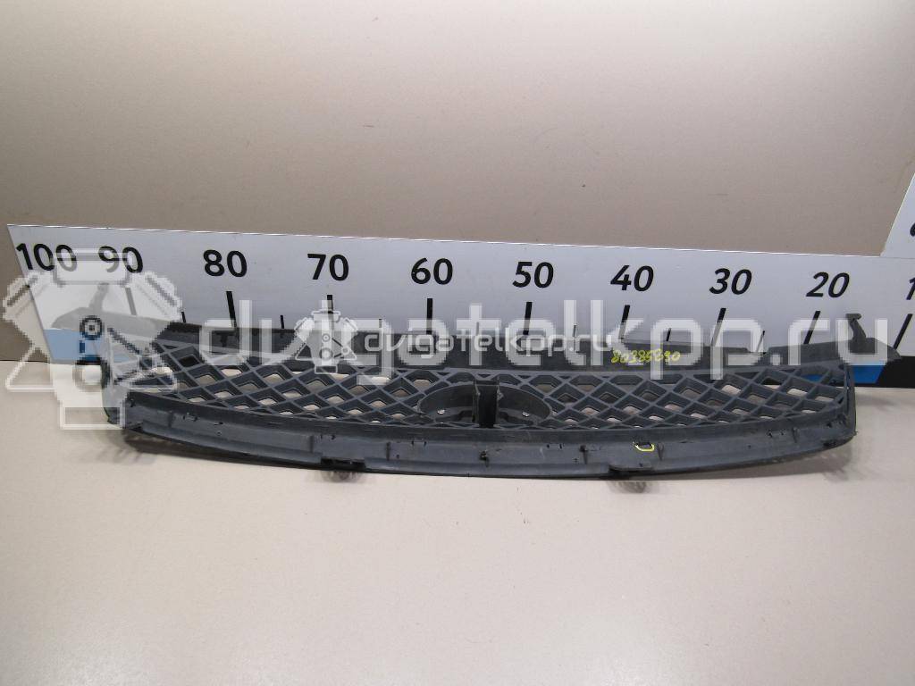 Фото Решетка радиатора  1373755 для Ford Fiesta {forloop.counter}}