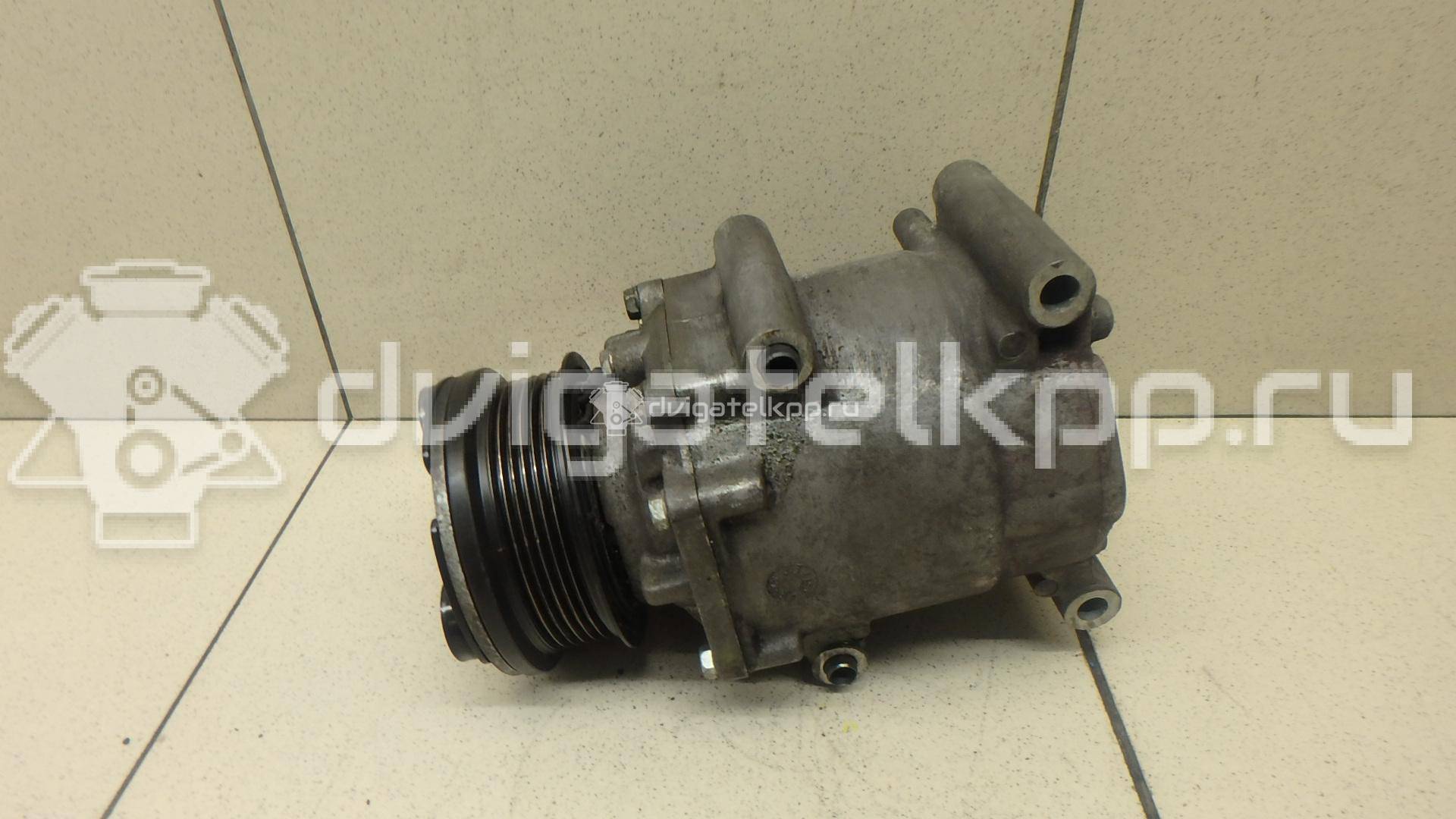 Фото Компрессор системы кондиционирования  1681193 для Ford Fiesta / Focus / Tourneo / Ka / Cougar Ec {forloop.counter}}