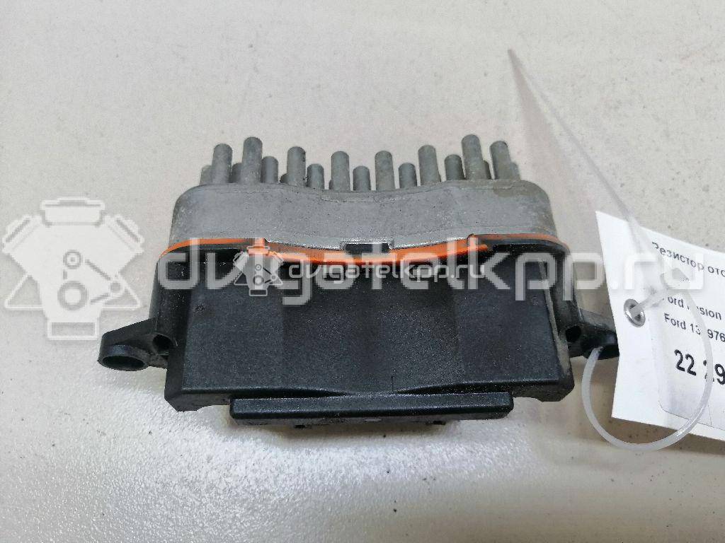 Фото Резистор отопителя  1379762 для Ford Fiesta / Mondeo / Fusion Ju {forloop.counter}}