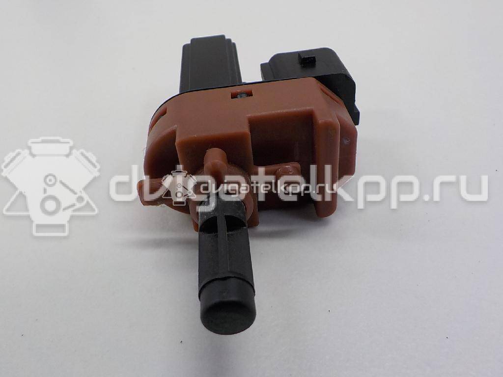 Фото Датчик педали сцепления  2S6T7C534AA для Ford Fiesta / Focus / Galaxy / Cougar Ec / Fusion Ju {forloop.counter}}