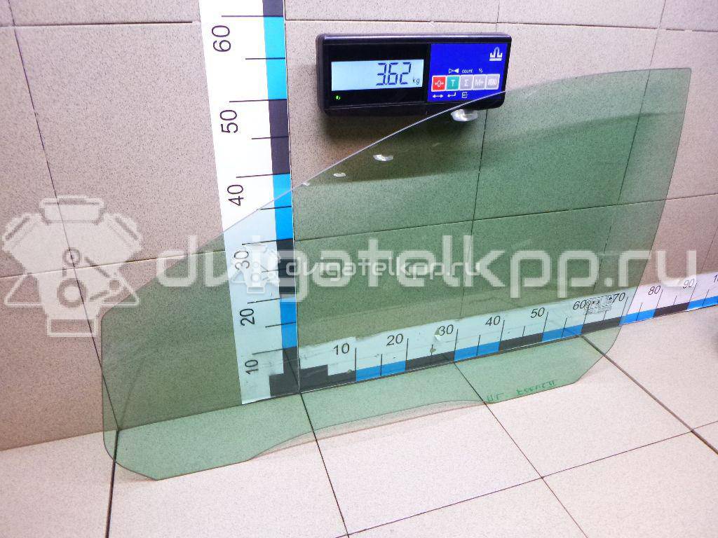 Фото Стекло двери передней левой  1342624 для Ford Focus {forloop.counter}}