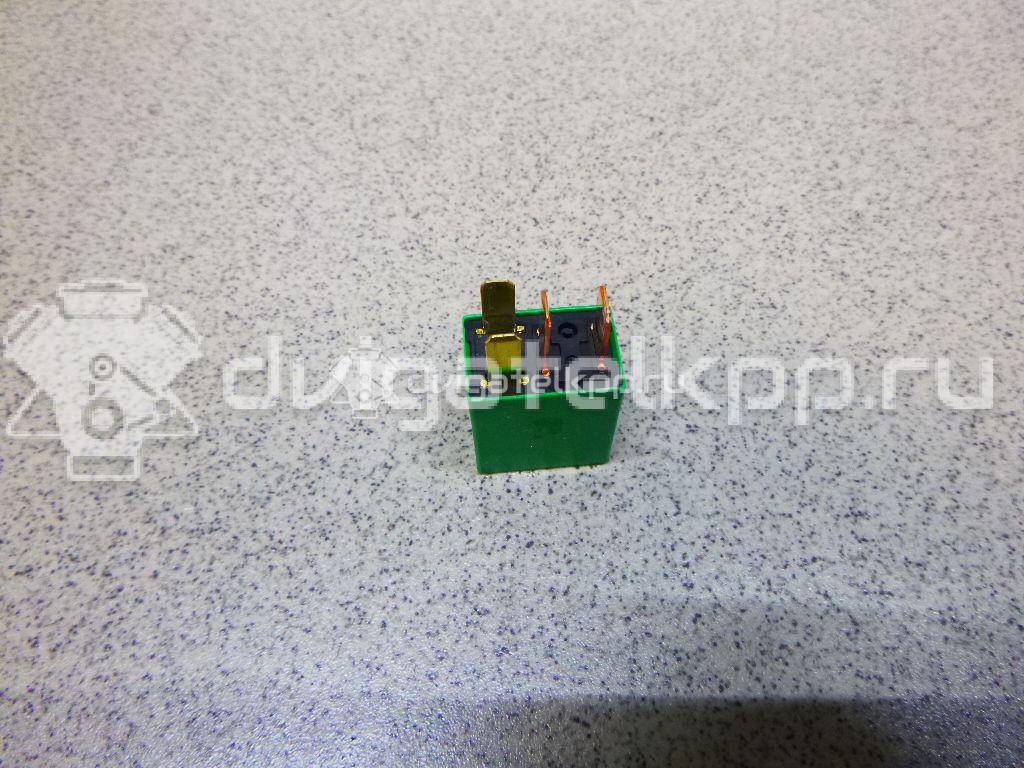 Фото Реле  952242D000 для Hyundai Xg / Getz Tb / Accent / Matrix Fc / Trajet Fo {forloop.counter}}