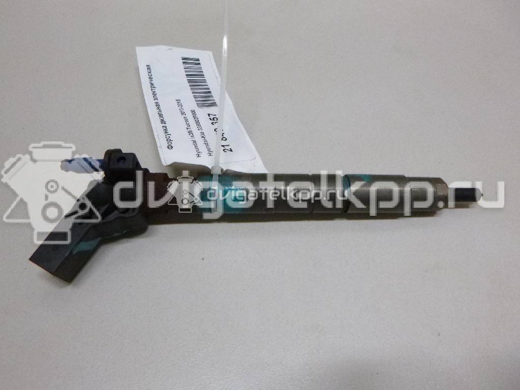 Фото Форсунка дизельная электрическая  338002F000 для Kia Sorento / Carnival {forloop.counter}}