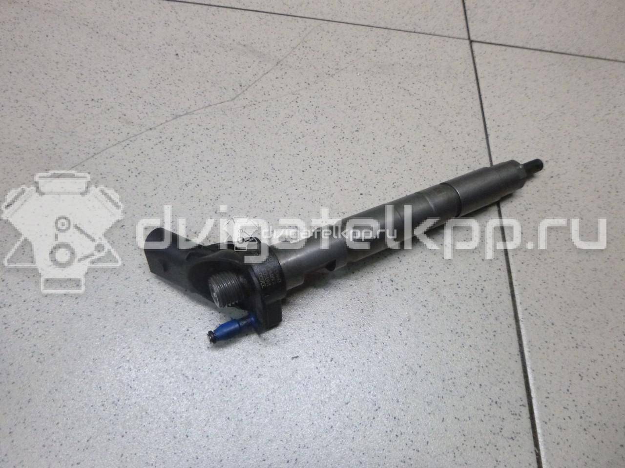 Фото Форсунка дизельная электрическая  338002F000 для Kia Sorento / Carnival {forloop.counter}}