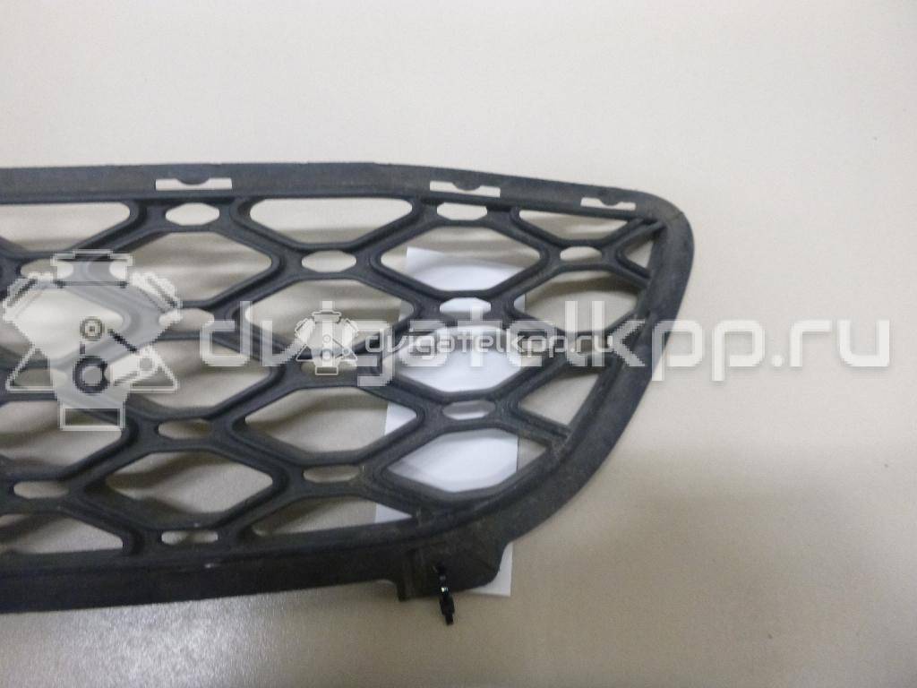 Фото Решетка в бампер центральная  865251G600 для Kia Rio {forloop.counter}}