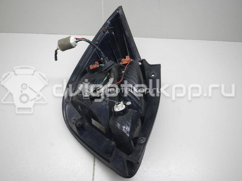 Фото Фонарь задний правый  924021G210 для Kia Rio {forloop.counter}}