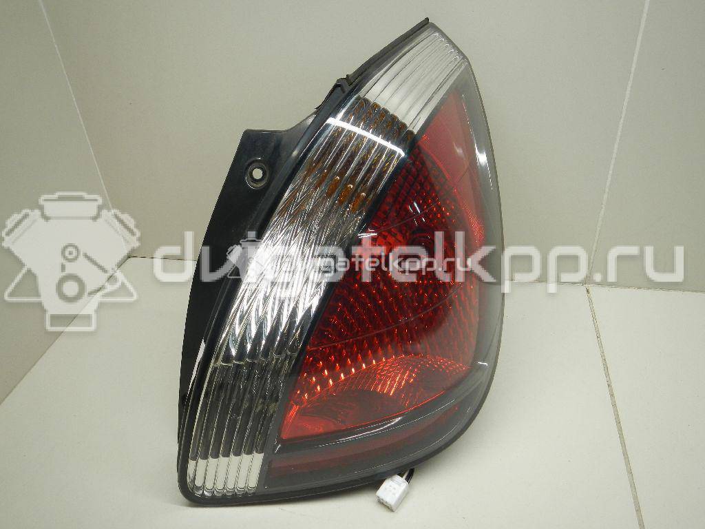 Фото Фонарь задний правый  924021G210 для Kia Rio {forloop.counter}}