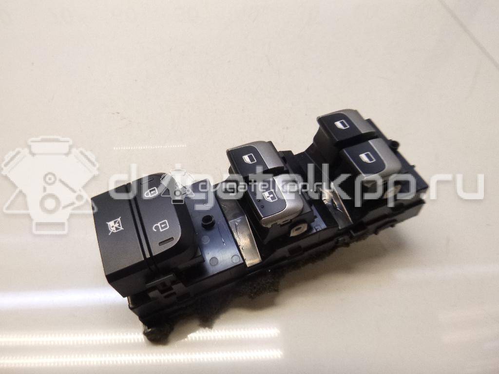 Фото Блок управления стеклоподъемниками  93571H0100CA для kia RIO {forloop.counter}}