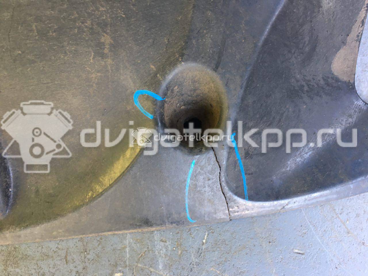 Фото Пыльник двигателя центральный  291101F000 для Kia Sportage {forloop.counter}}