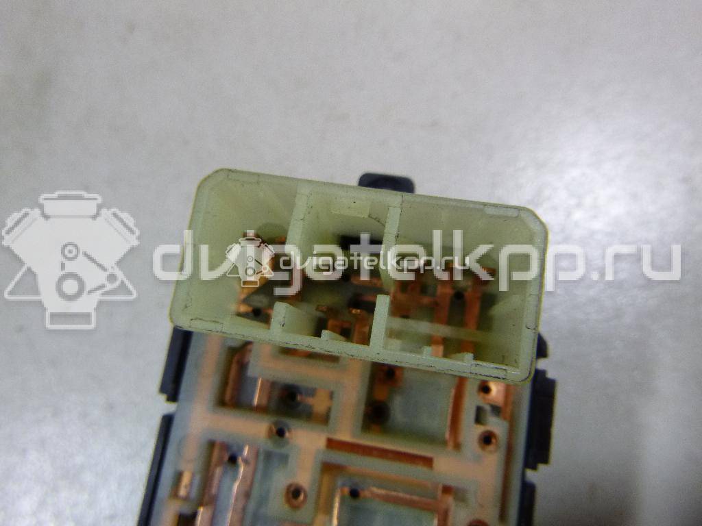 Фото Переключатель регулировки зеркала  935304x000 для kia RIO {forloop.counter}}