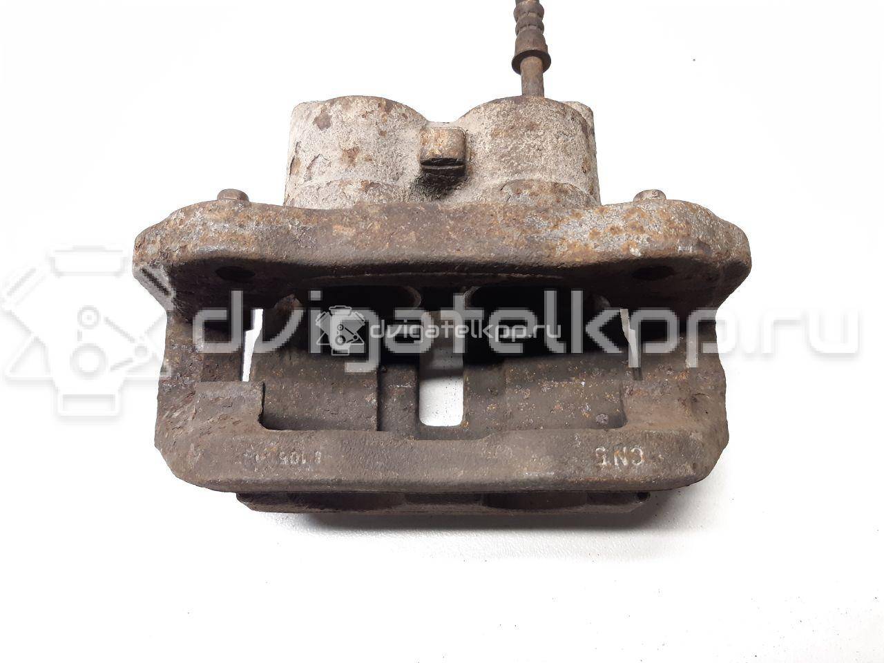 Фото Суппорт тормозной передний правый  STC1916 для Land Rover Range Rover / Discovery {forloop.counter}}