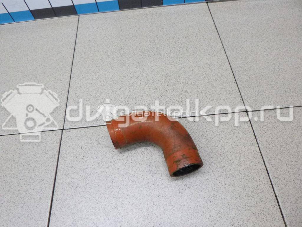 Фото Патрубок интеркулера  LR019397 для land rover Discovery III {forloop.counter}}