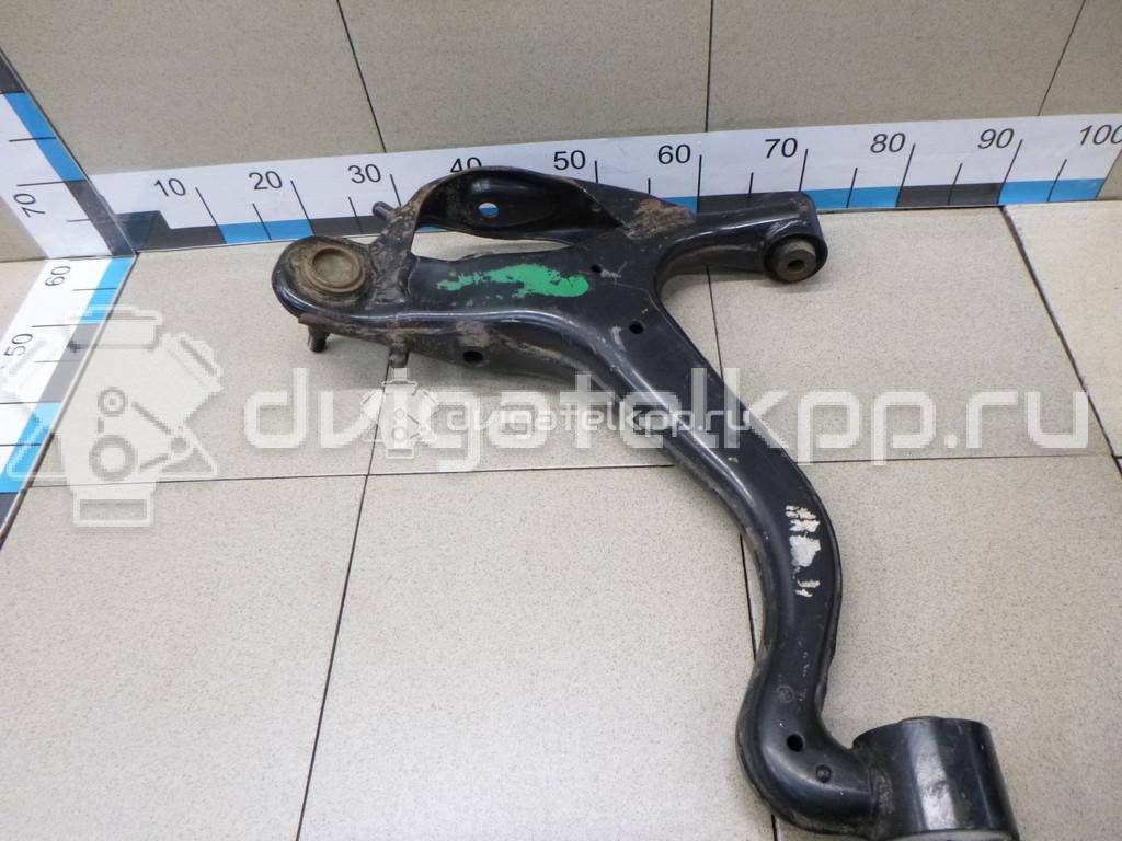 Фото Рычаг передний нижний левый  LR025613 для Land Rover Discovery {forloop.counter}}