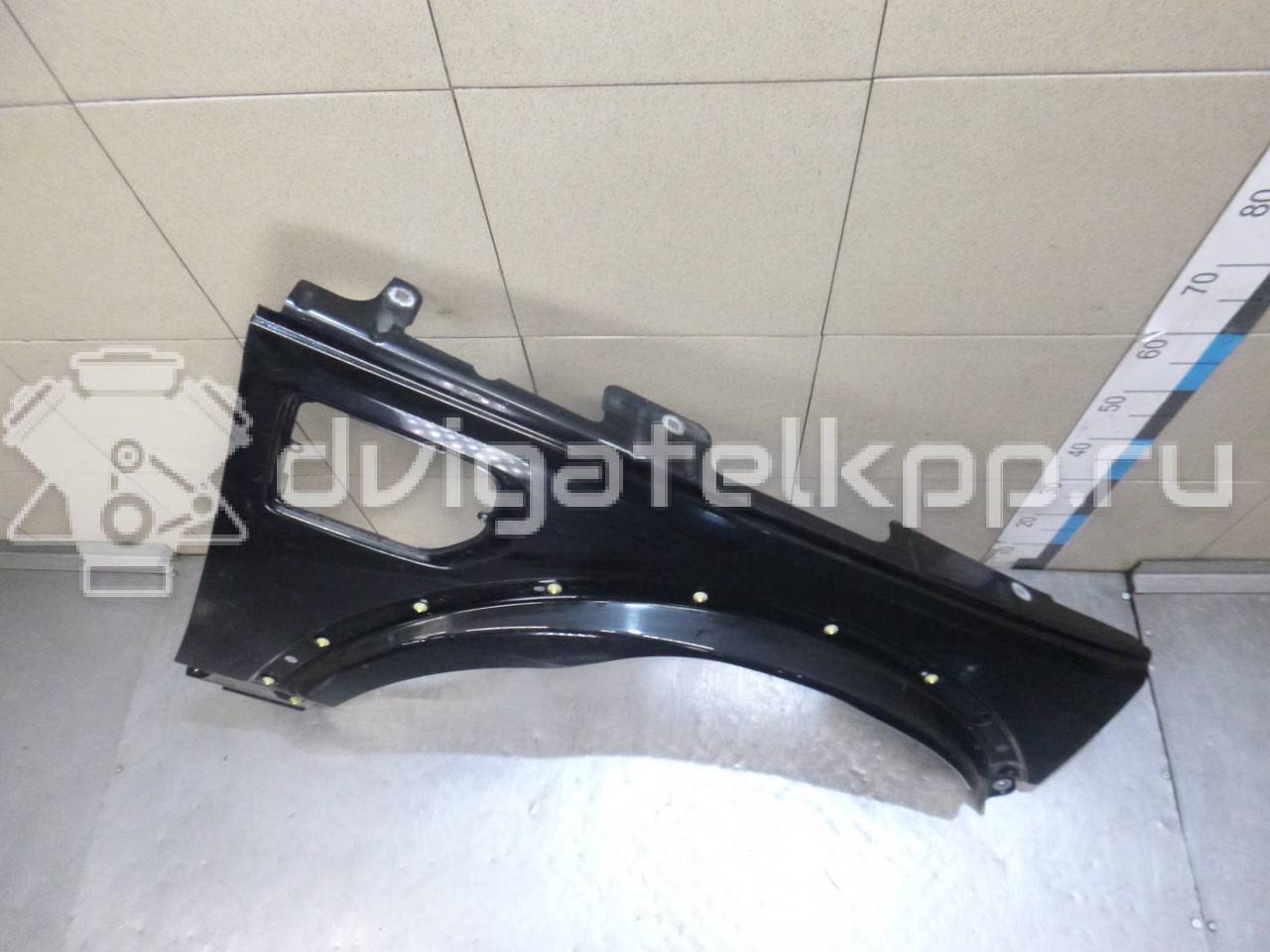 Фото Крыло переднее правое  LR013931 для Land Rover Discovery {forloop.counter}}