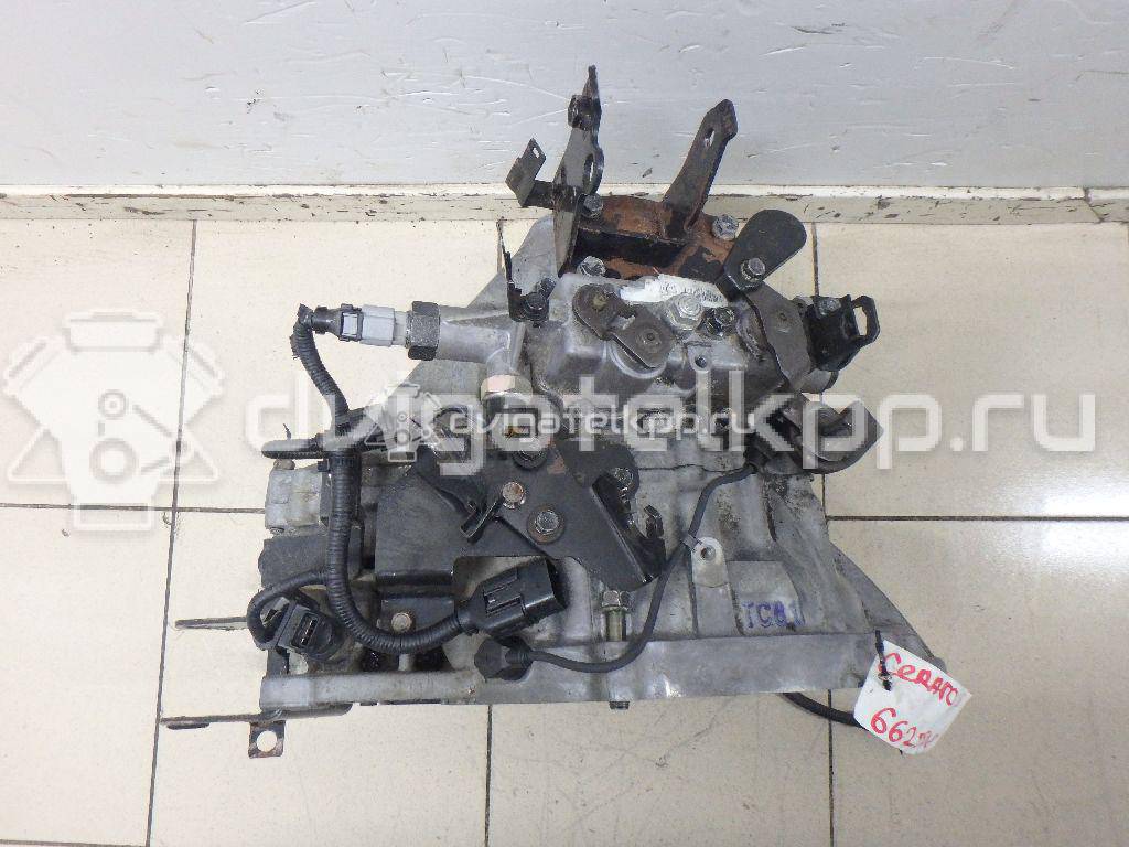 Фото Контрактная (б/у) МКПП для Kia Carens 116 л.с 16V 2.0 л D4EA Дизельное топливо 4300039750 {forloop.counter}}