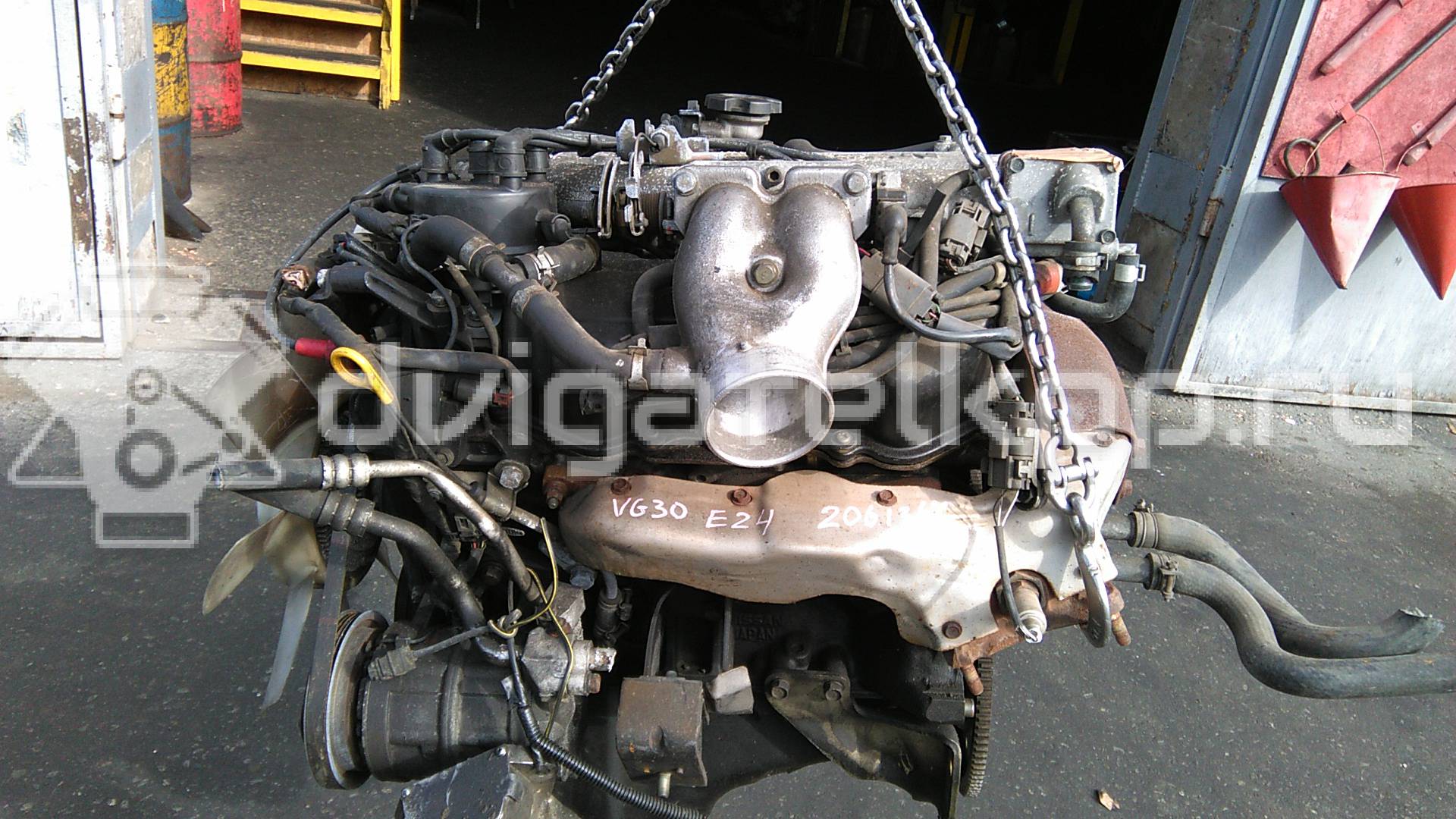 Фото Контрактный (б/у) двигатель VG30E для Infiniti / Dongfeng (Dfac) / Nissan 129-170 л.с 12V 3.0 л бензин {forloop.counter}}