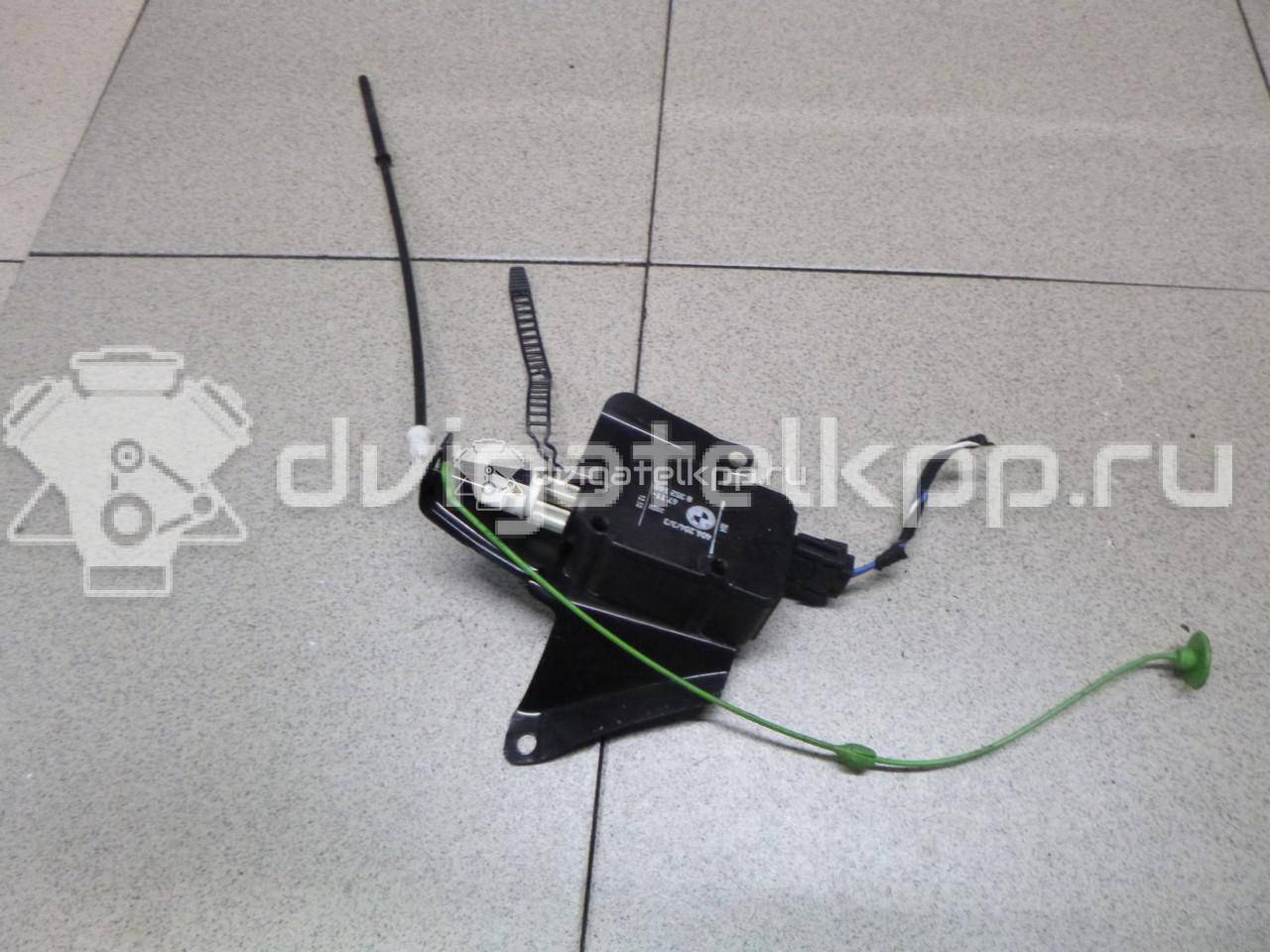 Фото Активатор замка крышки бензобака  67118352168 для land rover Range Rover III (LM) {forloop.counter}}