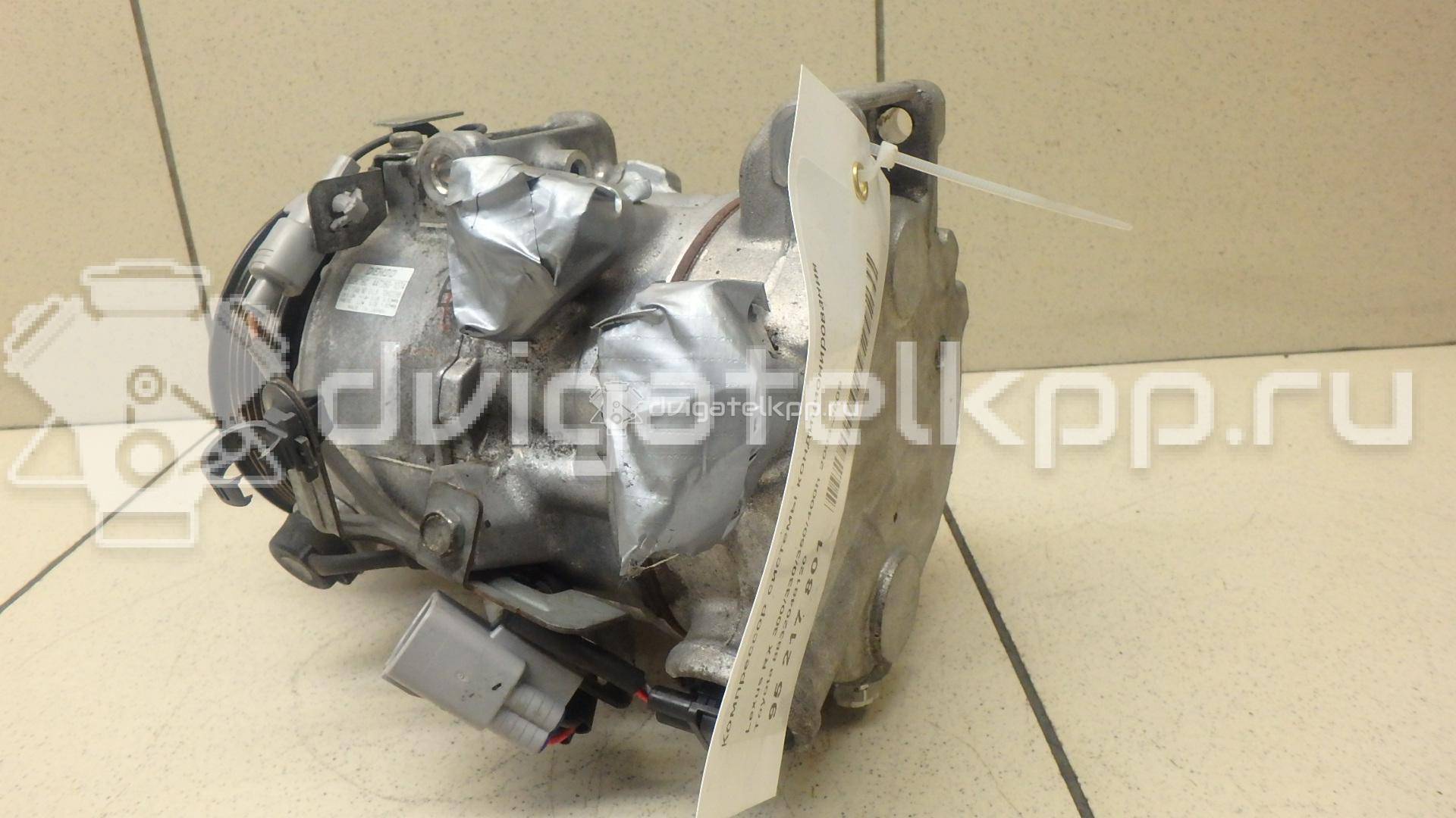 Фото Компрессор системы кондиционирования  8832048120 для Lexus Rx {forloop.counter}}