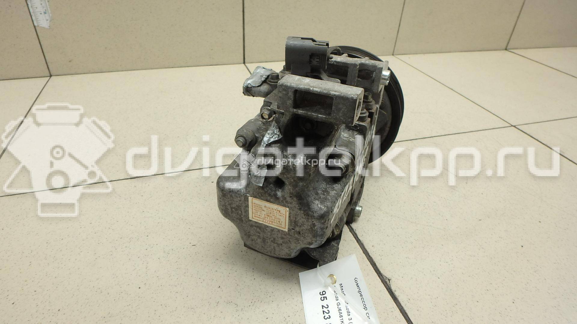 Фото Компрессор системы кондиционирования  GJ6A61K00F для Mazda Cx-7 Er / 6 / 5 / 3 {forloop.counter}}