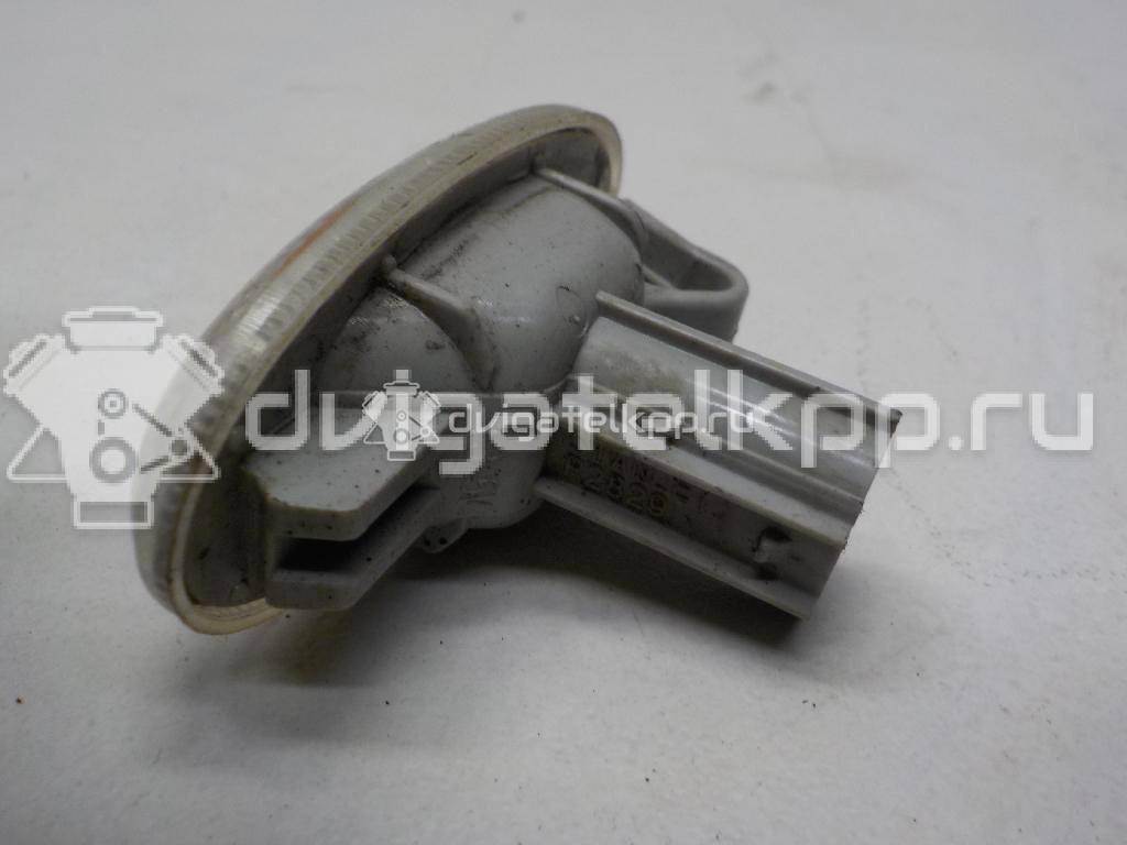 Фото Повторитель на крыло белый  GJ6A51120D для Mazda Mpv / Bt-50 Cd, Un / Bt-50 / 6 / 3 {forloop.counter}}