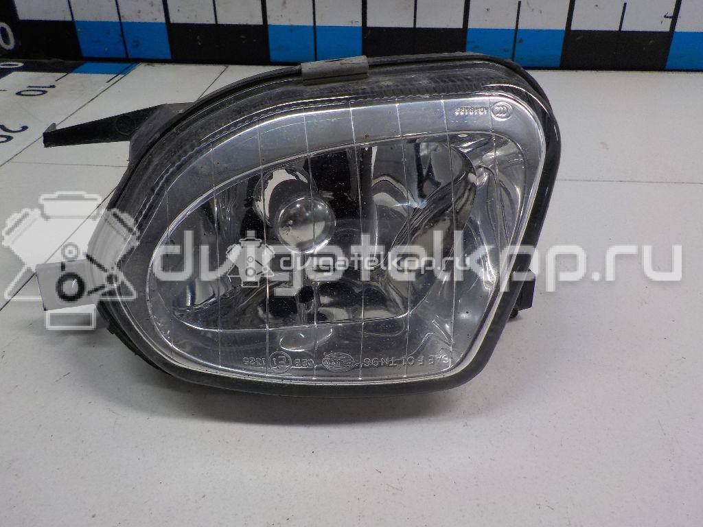 Фото Фара противотуманная левая  2118200556 для mercedes benz W211 E-Klasse {forloop.counter}}