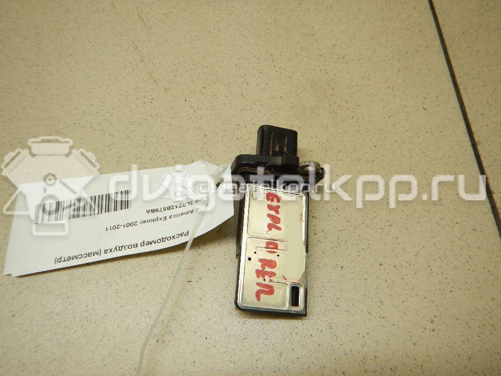 Фото Расходомер воздуха (массметр)  3L3Z12B579BA для Ford Fiesta / Focus / C-Max / Grand / Maverick {forloop.counter}}