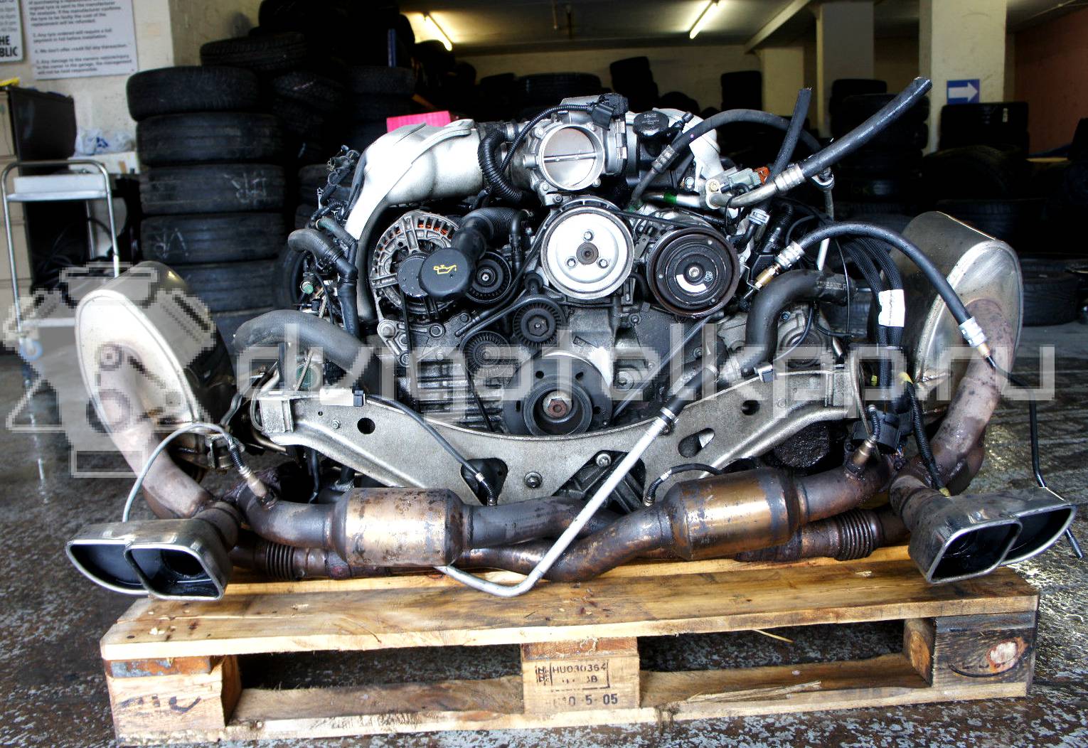 Фото Контрактный (б/у) двигатель MA1.01 для Porsche 911 385-413 л.с 24V 3.8 л бензин {forloop.counter}}