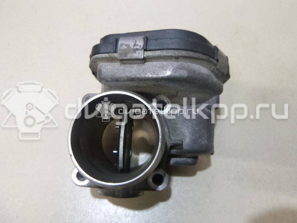 Фото Заслонка дроссельная электрическая  1716693 для Ford Fiesta / Focus / Tourneo / C-Max / Galaxy {forloop.counter}}