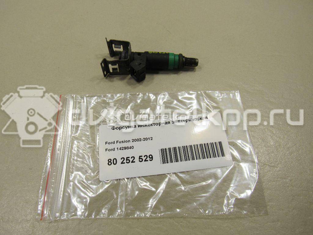 Фото Форсунка инжекторная электрическая  1429840 для Ford Fiesta / Focus / C-Max / B-Max Jk / Fusion Ju {forloop.counter}}