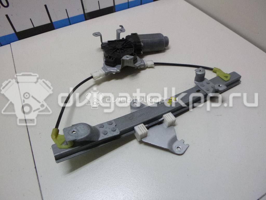 Фото Стеклоподъемник электр. задний правый  82700JD400 для Nissan Qashqai {forloop.counter}}