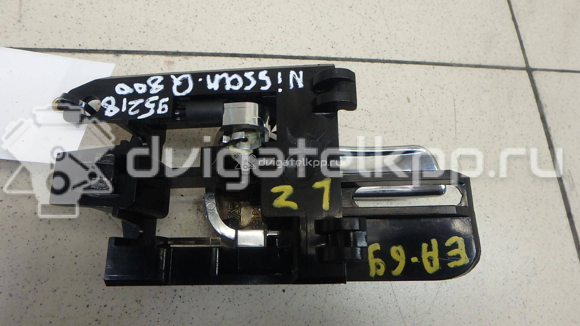 Фото Ручка двери внутренняя левая  80671JD00E для Nissan Qashqai {forloop.counter}}