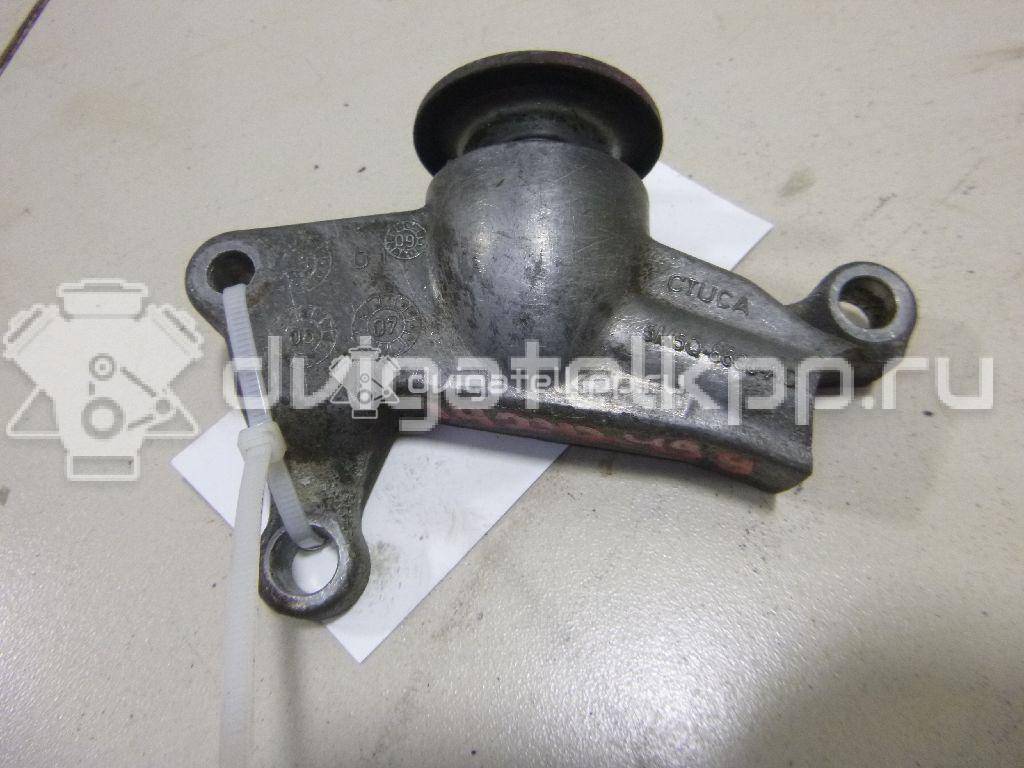 Фото Ролик дополнительный руч. ремня  1465253 для Ford Fiesta / Focus / Tourneo / C-Max / Ka {forloop.counter}}