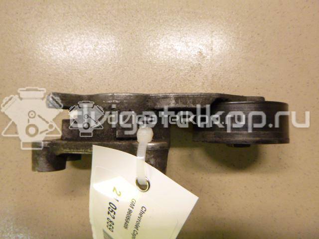 Фото Кронштейн ролика-натяжителя руч. ремня  1469717 для Ford Fiesta / Focus / Tourneo / C-Max / Galaxy {forloop.counter}}